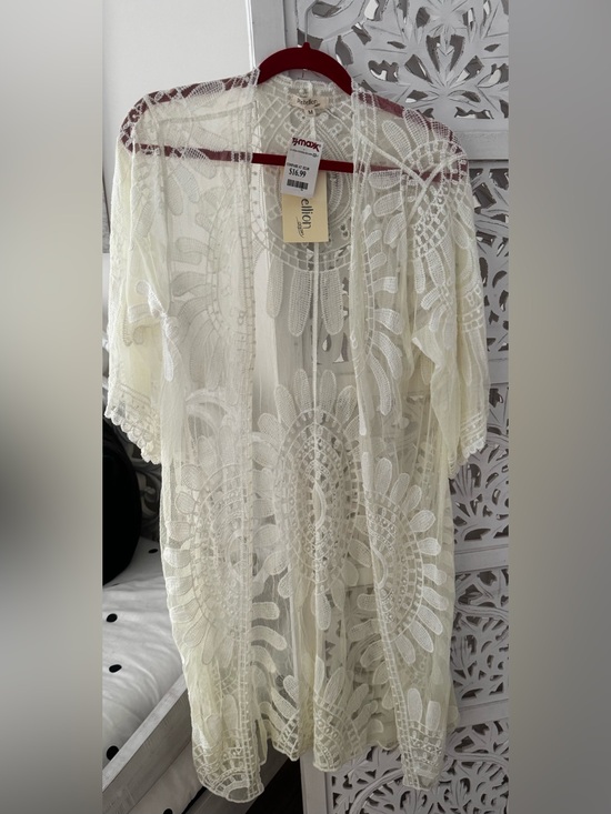 Rebellion Again Tops - NWT Rebellion Again Cream Lace Kimono Tunic